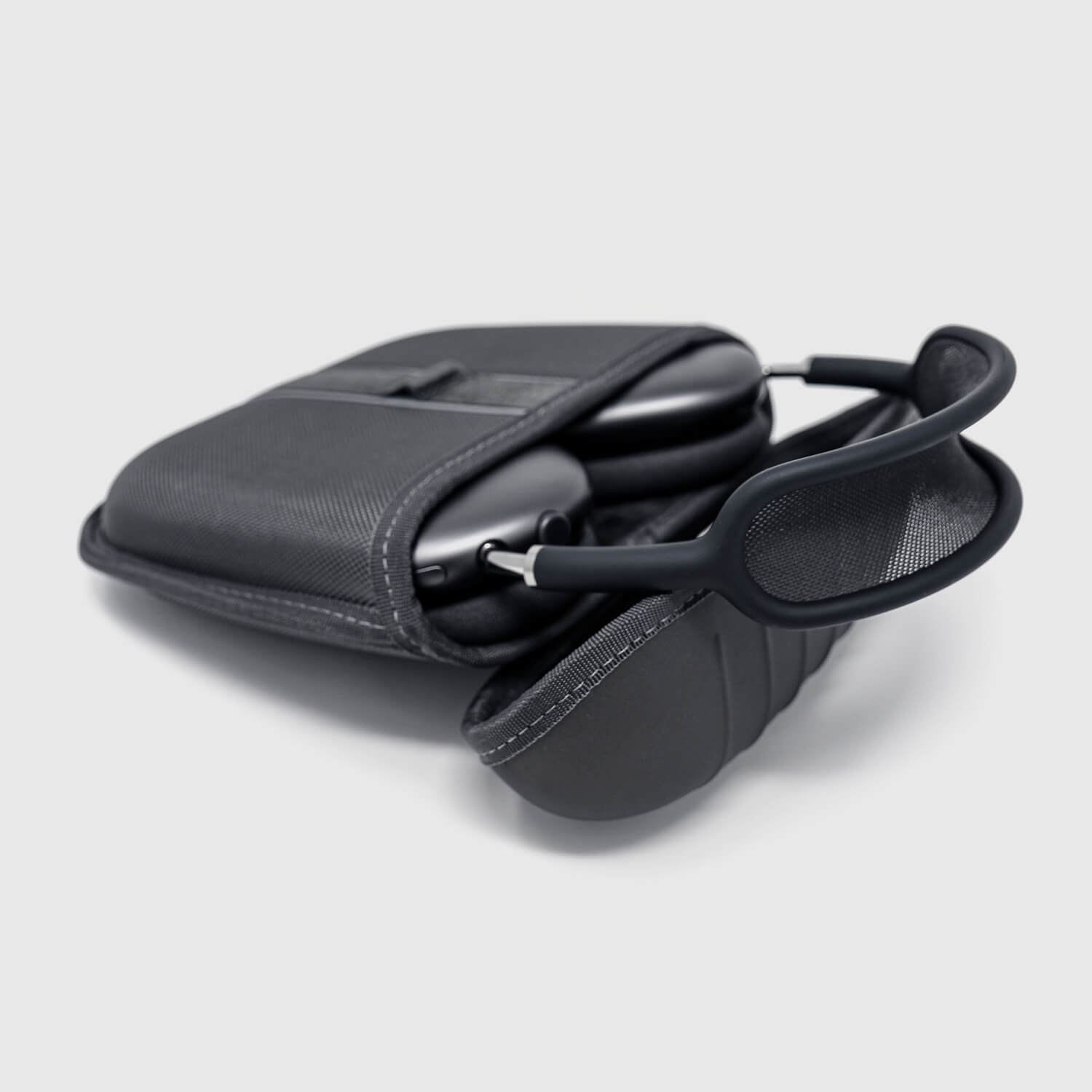Apple AirPods Max Case - SMARTFORM