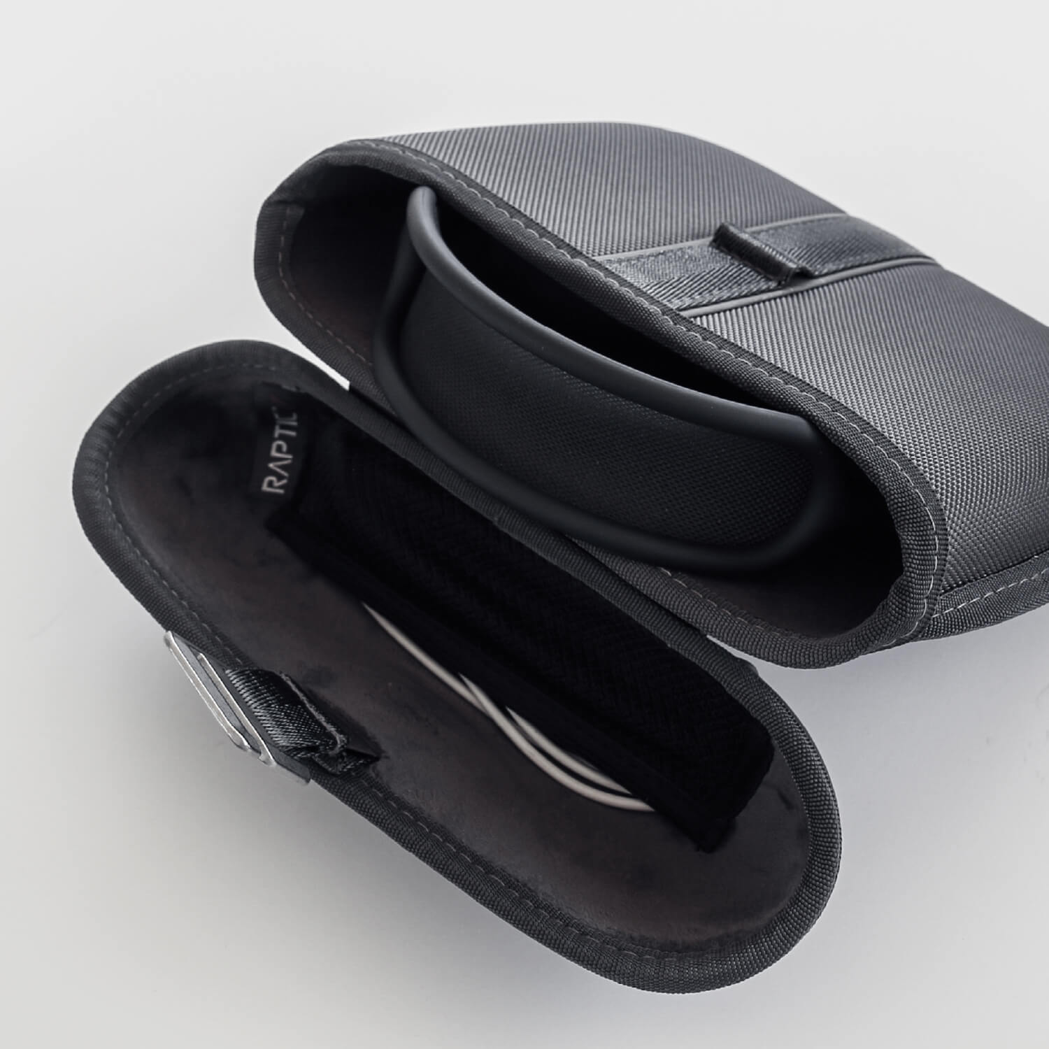 Apple AirPods Max Case - SMARTFORM