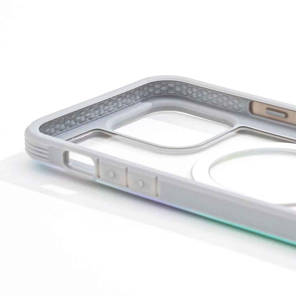 iPhone 15 Pro Case - Shield 2.0 Quarz