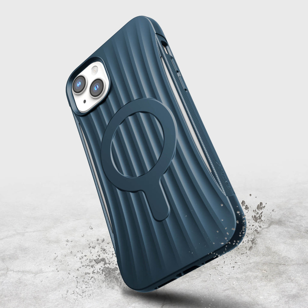 iPhone 14 Plus Case – Clutch MagSafe